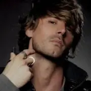 Фото: Gilles Luka