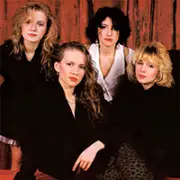 Фото: Комбинация