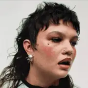 Фото: Lola Young