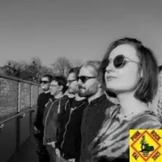 Обложка: Leslie More - End of the road