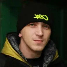 Обложка: ЭЛЕКТРОВЕРСИЯ – Новый год