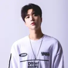 Обложка: Castle J & tAisuke – You & Me (Radio Edit)