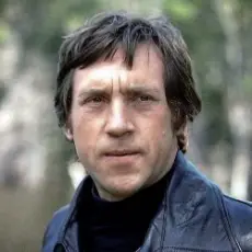 Обложка: Владимир Высоцкий - Он не вернулся из боя