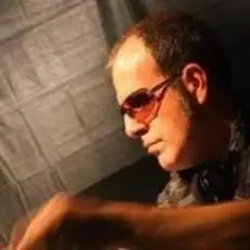 Обложка: Jose Amnesia feat. Jennifer Rene - Invincible (Sied van Riel Remix)