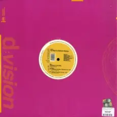 Обложка: DJ Pippi Vs. Stefano Mango - Walking In The Rain (Extended Club)