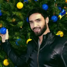 Обложка: Виталий Козловский - Чемпиони (англ. версия)