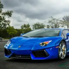 Обложка: Rakhim - Синий Lamborghini