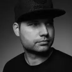 Обложка: DJ Madd - Soldiers