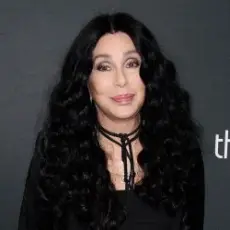 Обложка: Cher - Gypsys, tramps & thieves