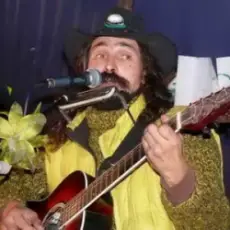 Обложка: Мик Лярыч и Великие Пустоты - Экстремальное природоведение