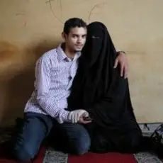 Обложка: Crystal Castles - Deicide