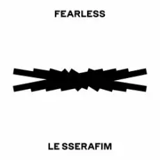 Обложка: LE SSERAFIM - FEARLESS (Japanese Version)