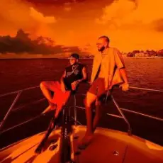 Обложка: Ryan Castro & Manuel Turizo - MENOS EL CORA