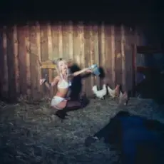 Обложка: Ana Mena - Lárgate