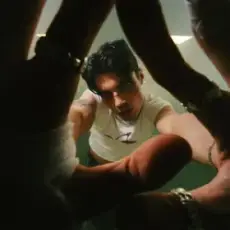 Обложка: loveshy - Spineless