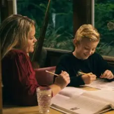 Обложка: Alex Warren - Remember me Happy