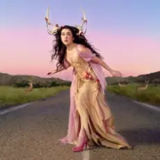 Обложка: Em Beihold - Strong Medicine