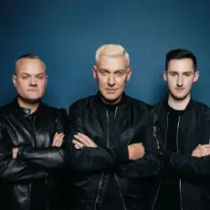 Обложка: Scooter - Riot