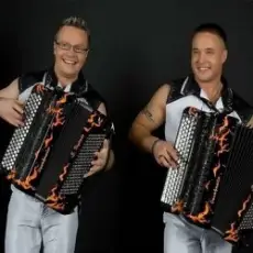 Обложка: Баян Микс - Танго де латино