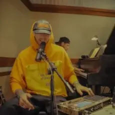 Обложка: mgk - Empty Out Your Pockets (Juice WRLD)