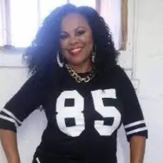 Обложка: M.C. Luscious - Knock The Boots