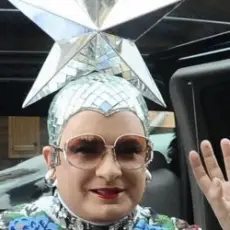 Обложка: El Кравчук feat. Верка Сердючка - Лети На Свет