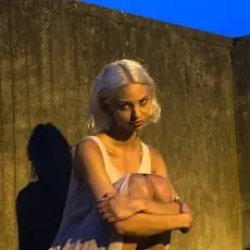 Обложка: Artemas - I Like The Way You Kiss Me