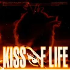 Обложка: KISS OF LIFE - Who is she