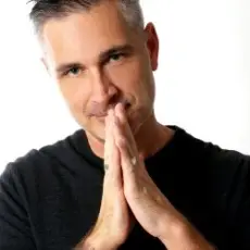 Обложка: Bryan Kearney - Exposure (8 Wonders remix)