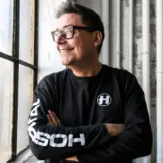 Обложка: London Elektricity - Swivel