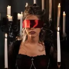 Обложка: Elvira T – Приворожила