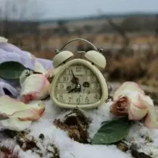 Обложка: Нейросеть - Летят года