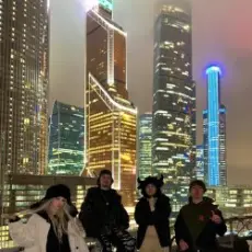 Обложка: EVEN CUTE & ЯКОРЪ & НАВЕРНОЕ ПОЭТ feat. Derzko69 – Welcome to Moscow