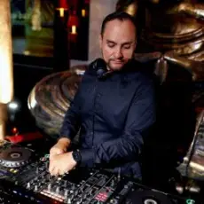 Обложка: 3NT Vs. DJ Renat - Apple Pie