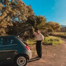 Обложка: Andrei Ursu - Tot ce avem e azi