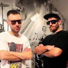 Обложка: 2xA & GG Zone – Sweet Dreams (Are Made Of This)