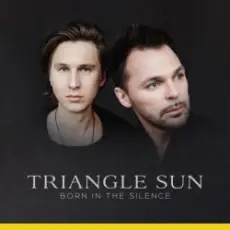 Обложка: Triangle Sun - Hey