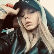 Обложка: МИФДОБРА - Валит