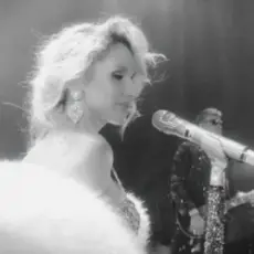 Обложка: LOBODA - HAPPY NEW YEAR (ABBA COVER)