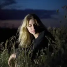 Обложка: Sophi LOZINA - На коліях