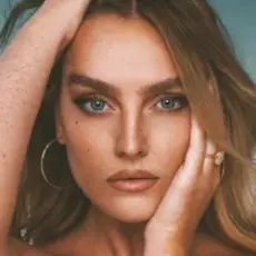 Обложка: Perrie – Woman In Love