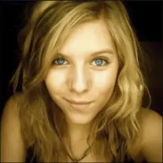 Обложка: Aurora - Puppet