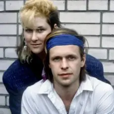 Обложка: БГ & Джоанна Стингрей - Come Together