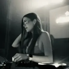 Обложка: DJ RITA - Thong song x Poker Face