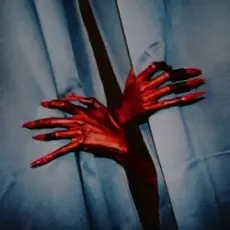 Обложка: Lambrini Girls - Cult of Celebrity