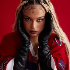 Обложка: Catarina Castanhas - Malibu