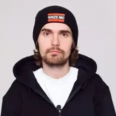 Обложка: Noize MC - God IZ