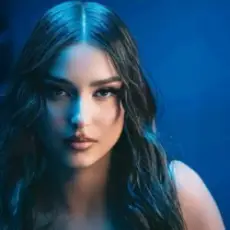 Обложка: Bruklin - Kinda Like