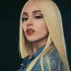 Обложка: Ava Max - On Somebody