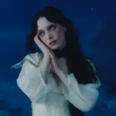 Обложка: Holly Humberstone - Beauty Pageant